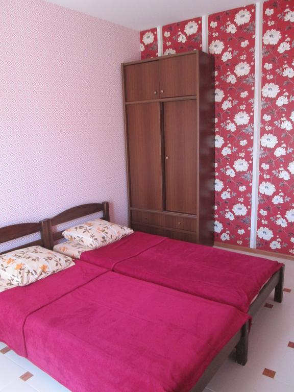 Art Room Skadovsʼk 部屋 写真